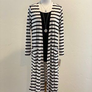 NWT LuLaRoe Black and White Striped Sarah